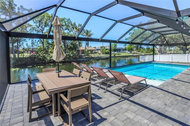 512 SW 15th ST, Cape Coral, FL 33991