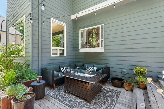 1030 13th Place SW, North Bend, WA 98045