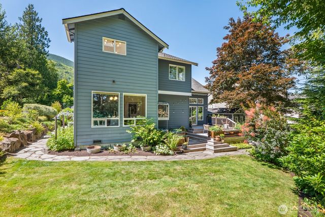 1030 13th Place SW, North Bend, WA 98045