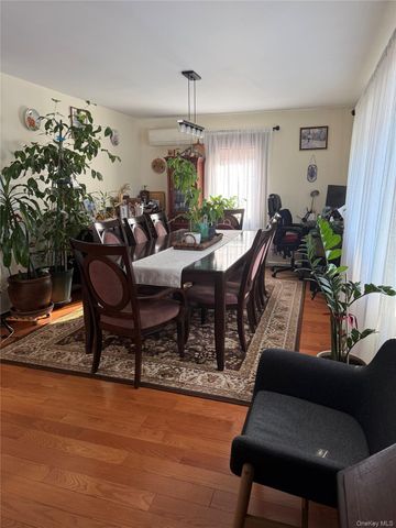 7314 69th Avenue, Middle Village, NY 11379