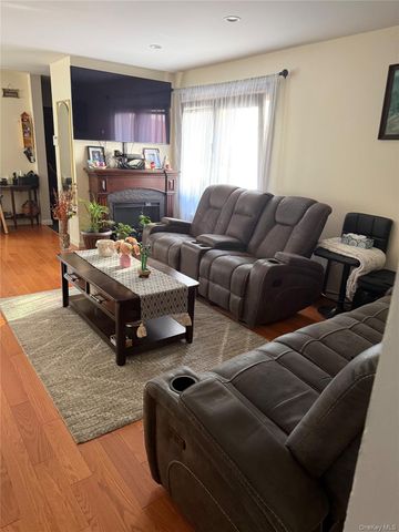 7314 69th Avenue, Middle Village, NY 11379