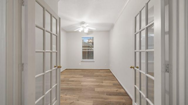 4812 Lakefront Terrace Drive, Pearland, TX 77584