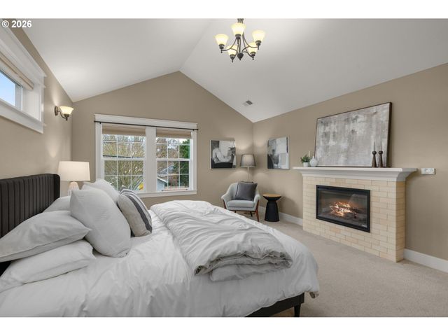 5620 N HUDSON St, Portland, OR 97203