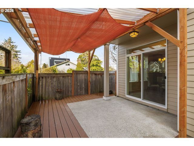 5620 N HUDSON St, Portland, OR 97203