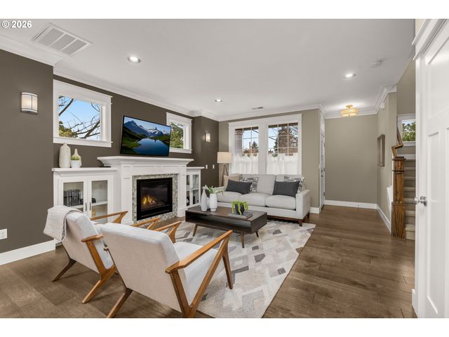 5620 N HUDSON St, Portland, OR 97203