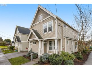 5620 N HUDSON St, Portland, OR 97203