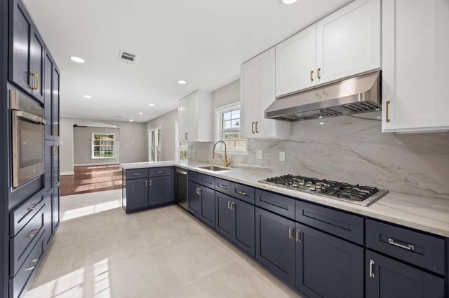2538 Southgate Boulevard, Houston, TX 77030
