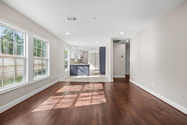 2538 Southgate Boulevard, Houston, TX 77030