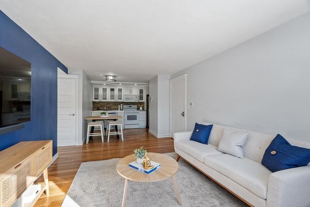 34 Bayview Ter 5, Danvers, MA 01923