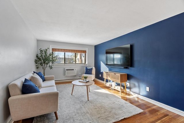 34 Bayview Ter 5, Danvers, MA 01923