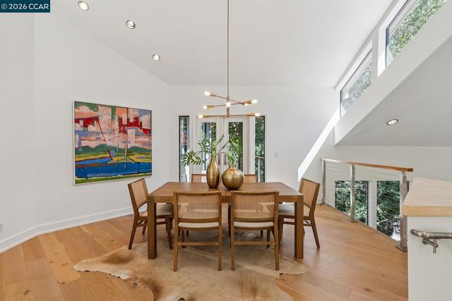 11 Redwood Cir, Lafayette, CA 94549