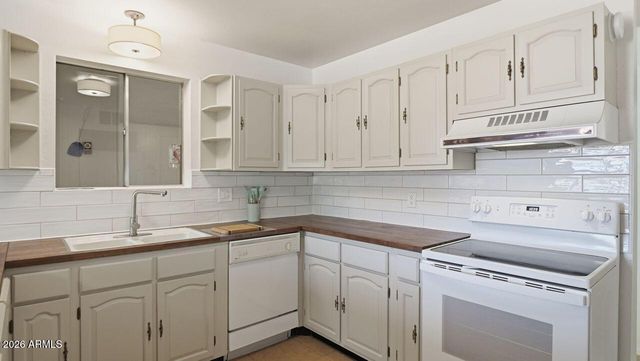 3555 E RIMROCK Drive, Rimrock, AZ 86335