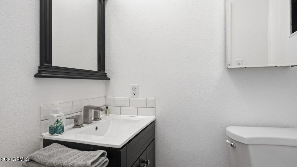 Image 21 of property listing at 3555 E RIMROCK Drive, Rimrock, AZ 86335