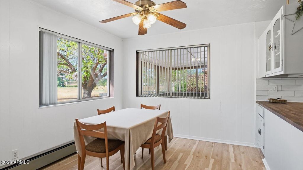 Image 9 of property listing at 3555 E RIMROCK Drive, Rimrock, AZ 86335