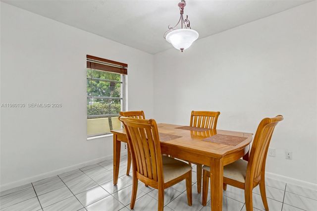 10555 SW 124th Rd, Miami, FL 33186