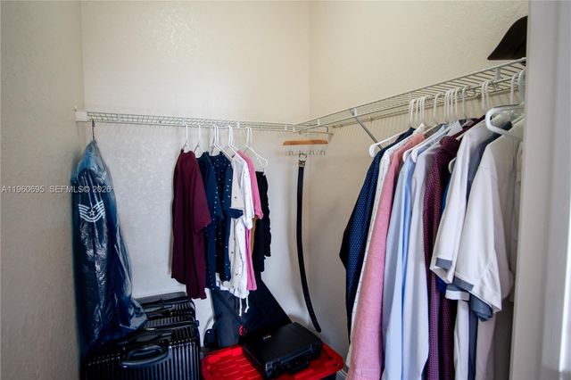 1447 SE 24th Ave, Homestead, FL 33035