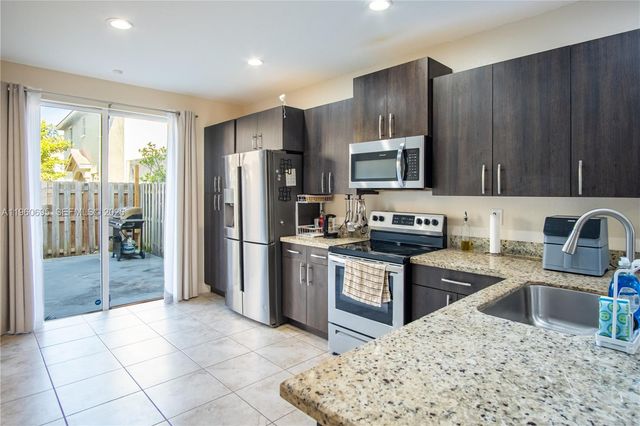 1447 SE 24th Ave, Homestead, FL 33035