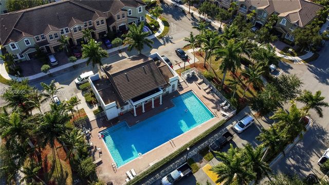 1447 SE 24th Ave, Homestead, FL 33035