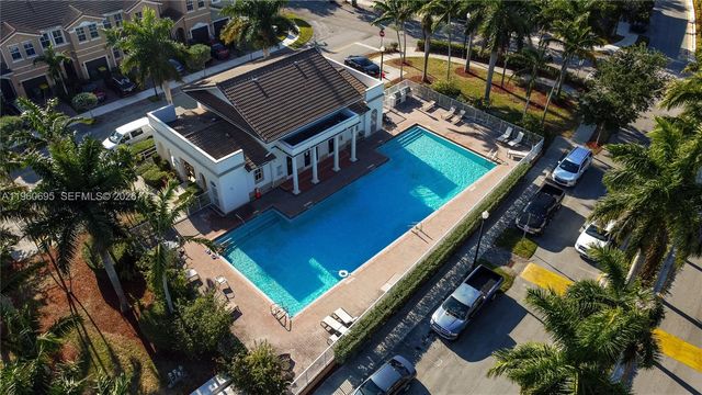 1447 SE 24th Ave, Homestead, FL 33035