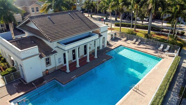 1447 SE 24th Ave, Homestead, FL 33035