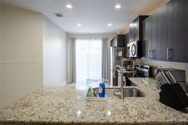 1447 SE 24th Ave, Homestead, FL 33035