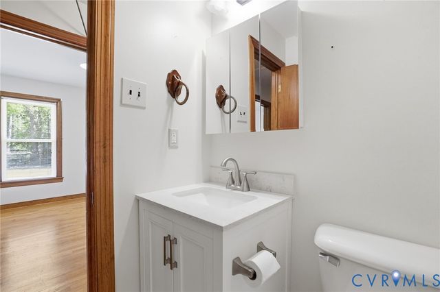 105 Riva Ridge Cir, Sandston, VA 23150