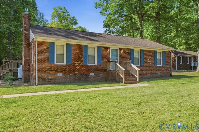 105 Riva Ridge Cir, Sandston, VA 23150
