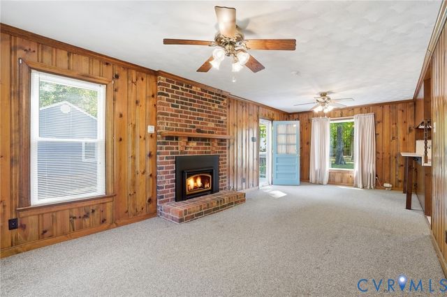 105 Riva Ridge Cir, Sandston, VA 23150