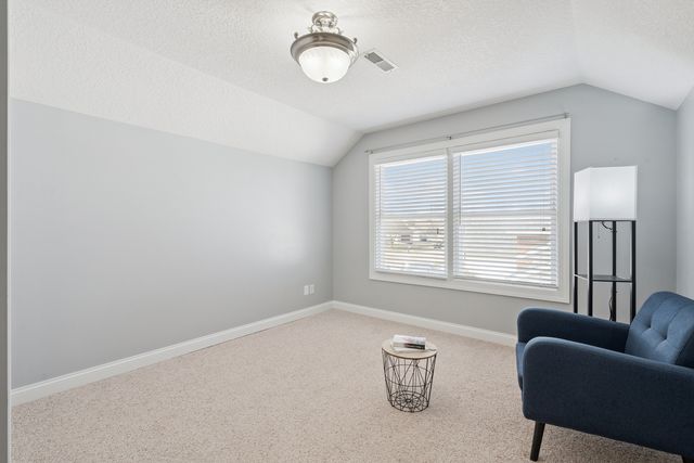 5811 Duggleby Avenue, Davenport, IA 52807