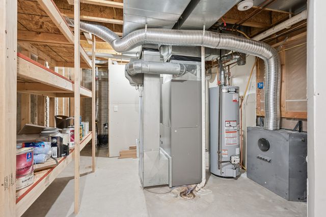 5811 Duggleby Avenue, Davenport, IA 52807