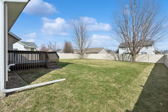 5811 Duggleby Avenue, Davenport, IA 52807