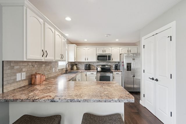 5811 Duggleby Avenue, Davenport, IA 52807