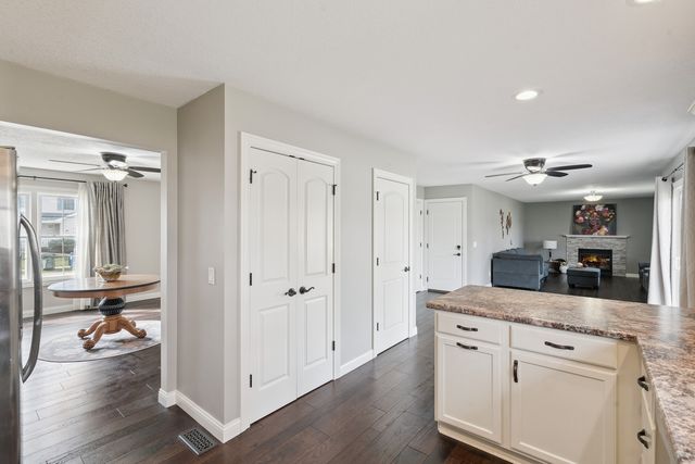 5811 Duggleby Avenue, Davenport, IA 52807