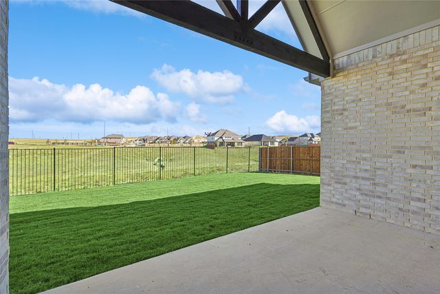 331 Fire Blade Drive, Aledo, TX 76008