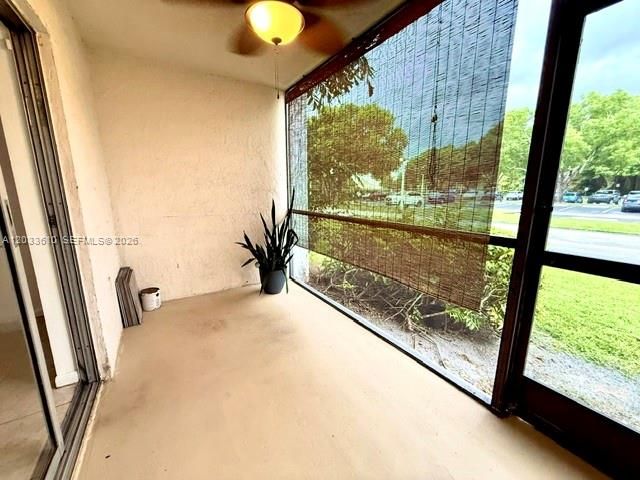 731 N Pine Island Rd 103, Plantation, FL 33324