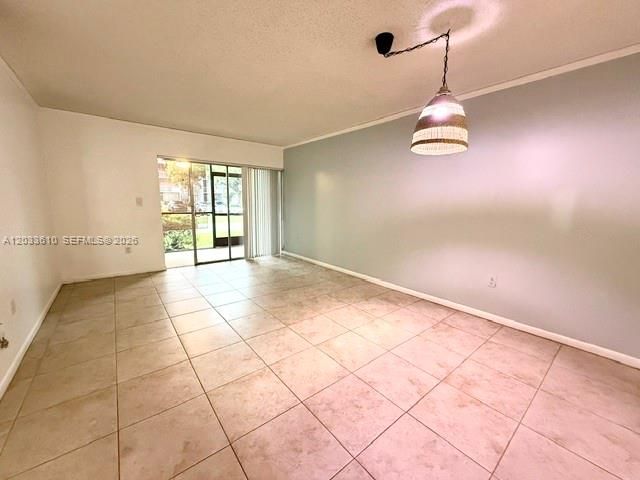 731 N Pine Island Rd 103, Plantation, FL 33324