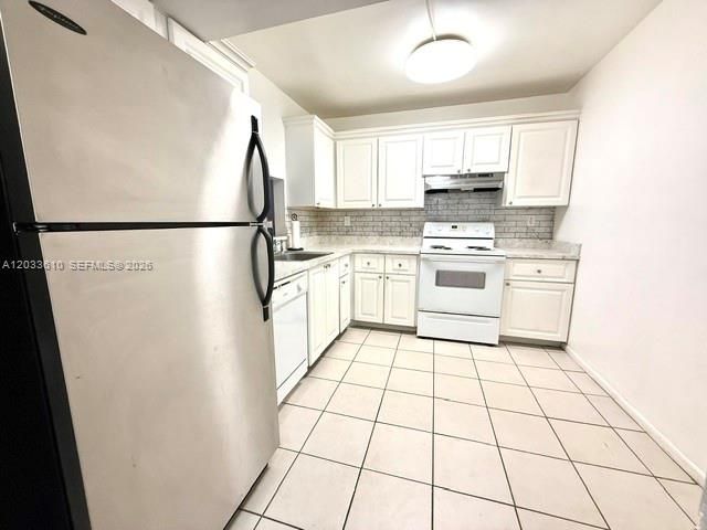 731 N Pine Island Rd 103, Plantation, FL 33324