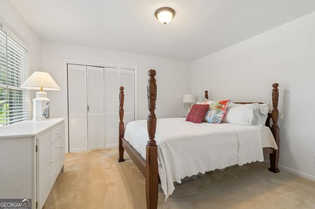260 Abington Drive, Sandy Springs, GA 30328