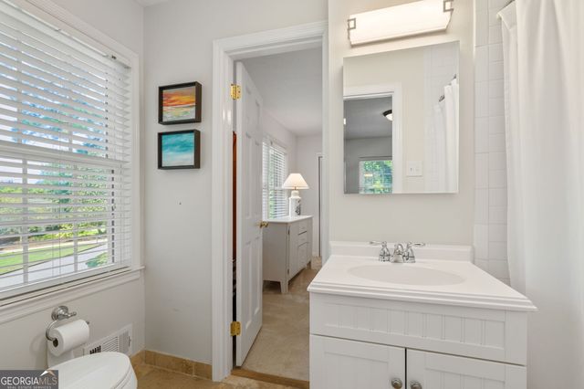 260 Abington Drive, Sandy Springs, GA 30328