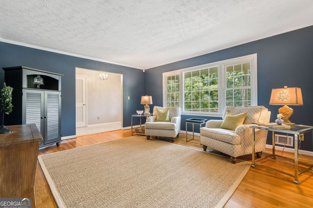260 Abington Drive, Sandy Springs, GA 30328