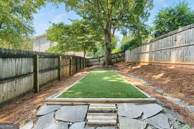 260 Abington Drive, Sandy Springs, GA 30328