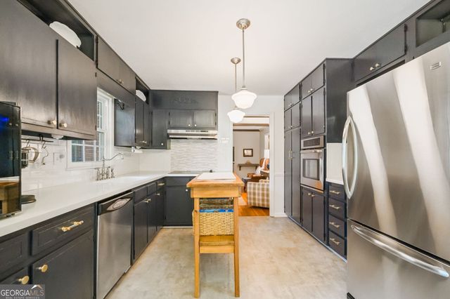 260 Abington Drive, Sandy Springs, GA 30328