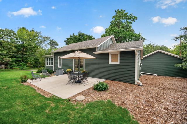 1835 Stillwater Street, White Bear Lake, MN 55110