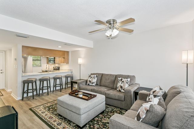 229 Carmel Drive UNIT 9, Fort Walton Beach, FL 32547