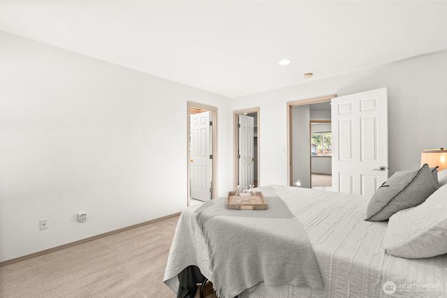 13007 Sunridge Way E, Puyallup, WA 98374