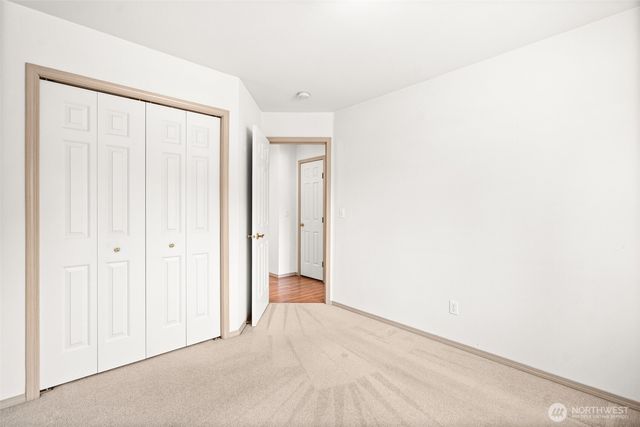 13007 Sunridge Way E, Puyallup, WA 98374