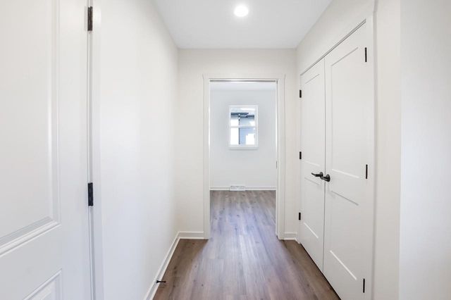 1364 Periwinkle PASS, Oconomowoc, WI 53066