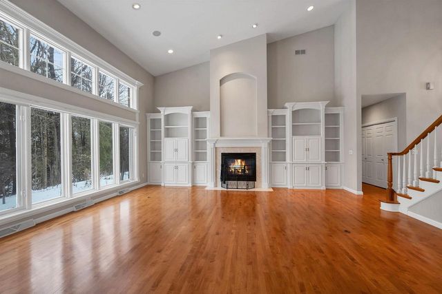 1395 SONATA COURT, Green Bay, WI 54311