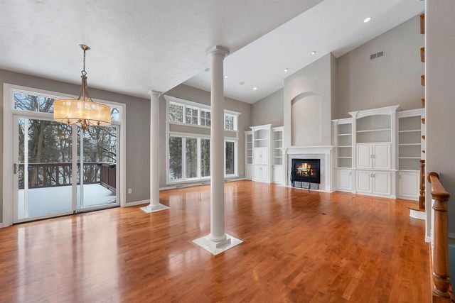 1395 SONATA COURT, Green Bay, WI 54311