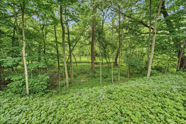 1395 SONATA COURT, Green Bay, WI 54311